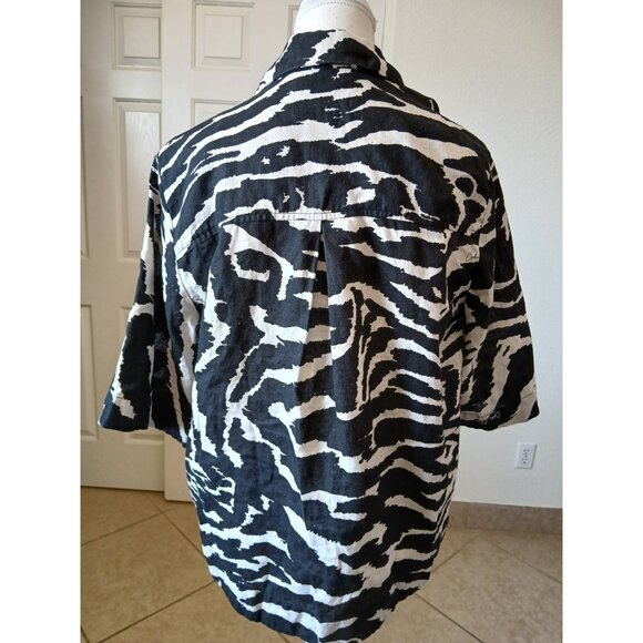 Copenhagen Muse Womens Blouse Linen Shirt S Black White Zebra Button Modern Boho - Picture 2 of 16